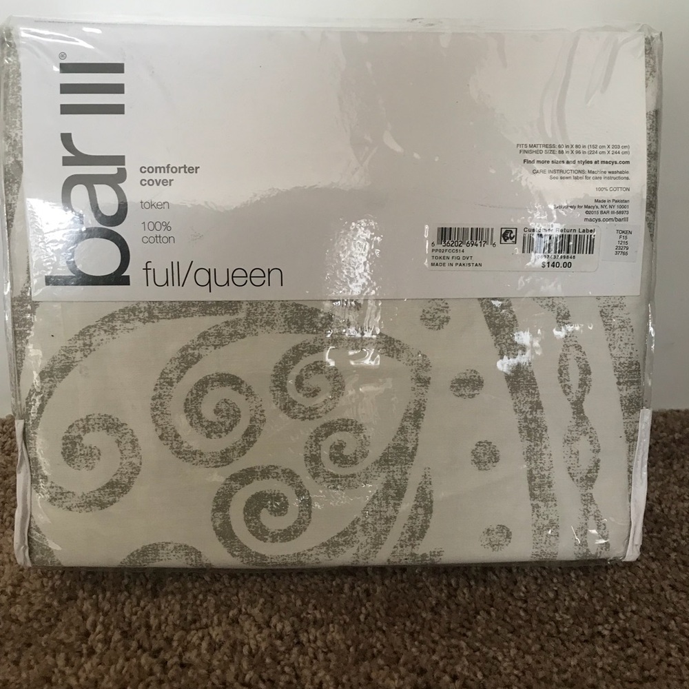 Bar III Token Queen/Full bed set - Picture 3 of 8